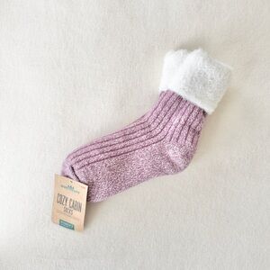 Northeast Outfitters Cozy Cabin Socks, Cozy Cabin Pink and White
